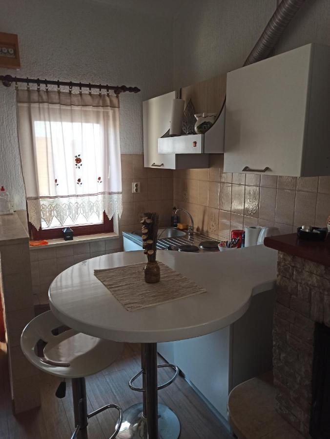 Adria Apartments بولا المظهر الخارجي الصورة